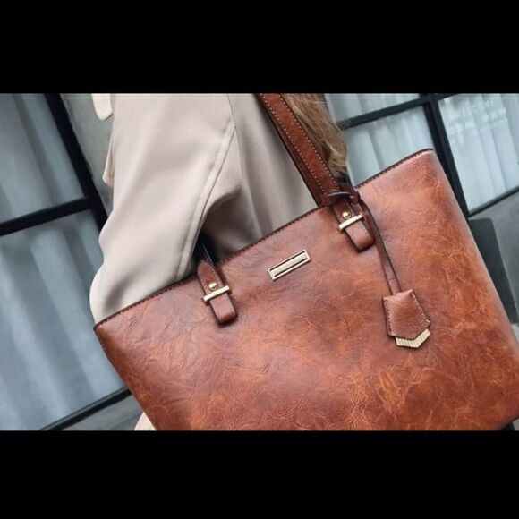 4 Piece Set NEW Tote Bags Wallets Satchel Tote Bags - Picture 3 of 13